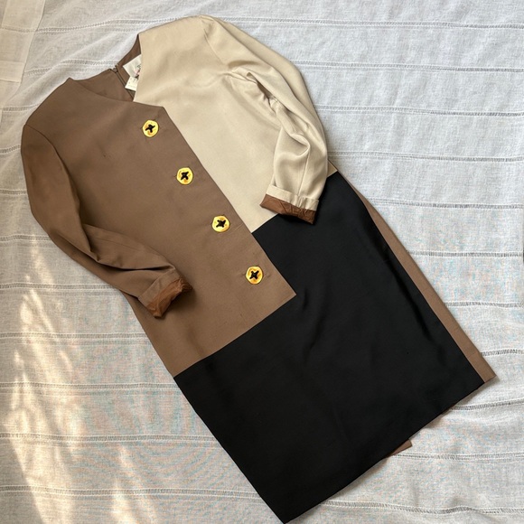 Steve Fabrikani Vintage NWT Color Block Long Sleeve Dress with Gold Accents - Picture 8 of 15